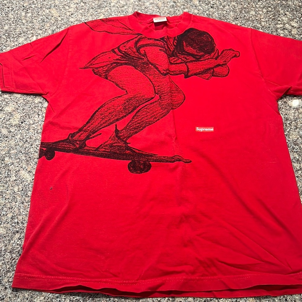 SUPREME shirt